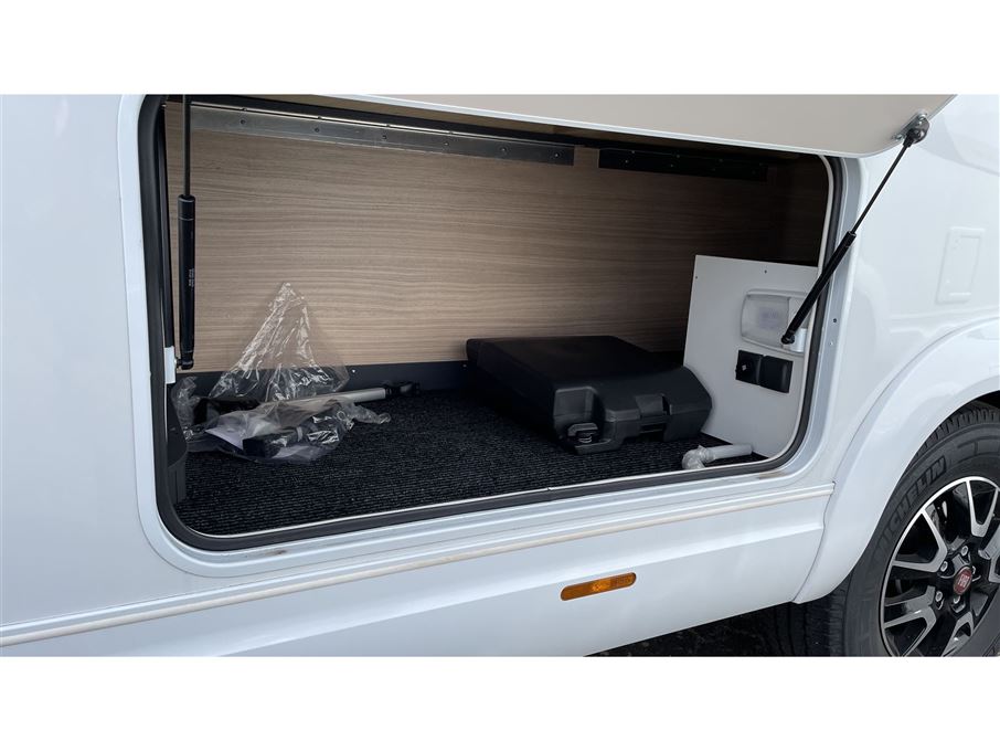 Hobby Optima De Luxe T70 E